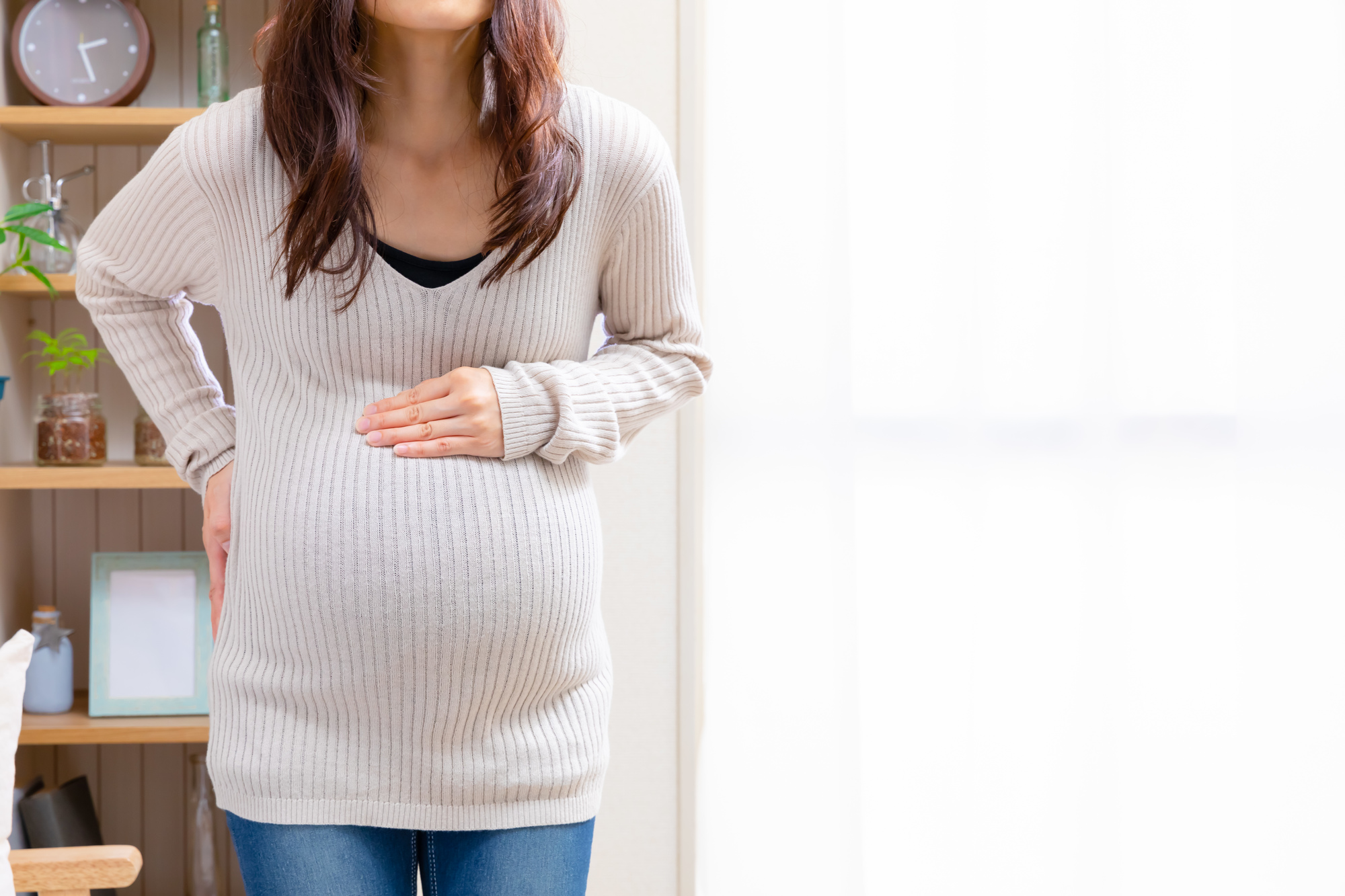 医師監修 妊娠後期の腹痛 キリキリ チクチク痛 下痢や吐き気も 健康検定協会