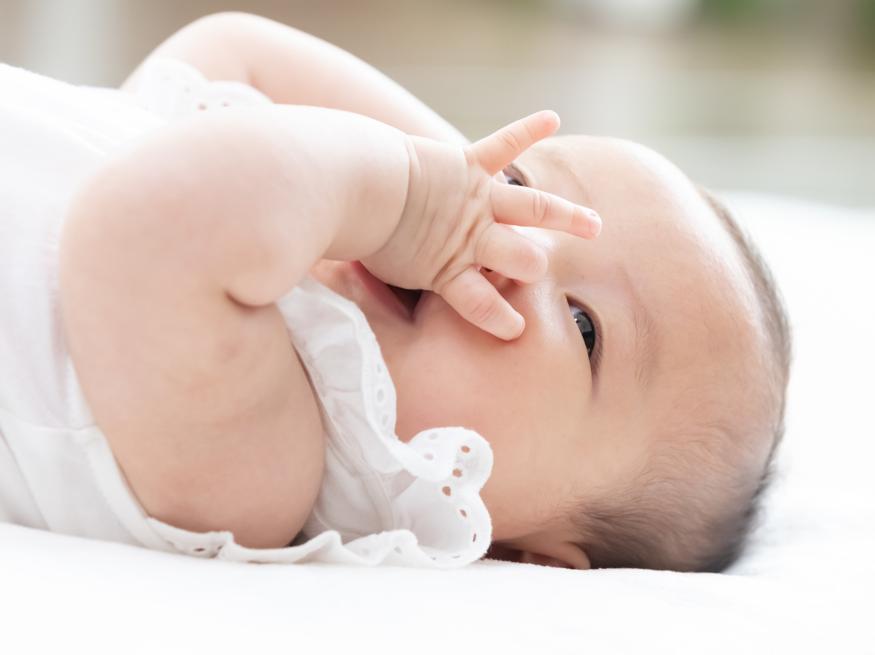 生後2ヶ月 の赤ちゃんの指しゃぶり 意味は 歯並びへの影響は 保育士監修 健康検定協会